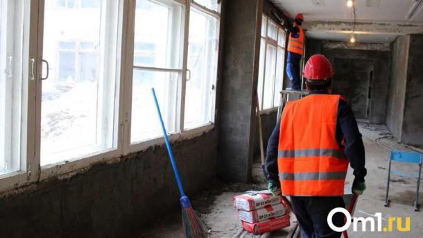 В Омской области планируют повысить стоимость трудового патента для иностранных граждан