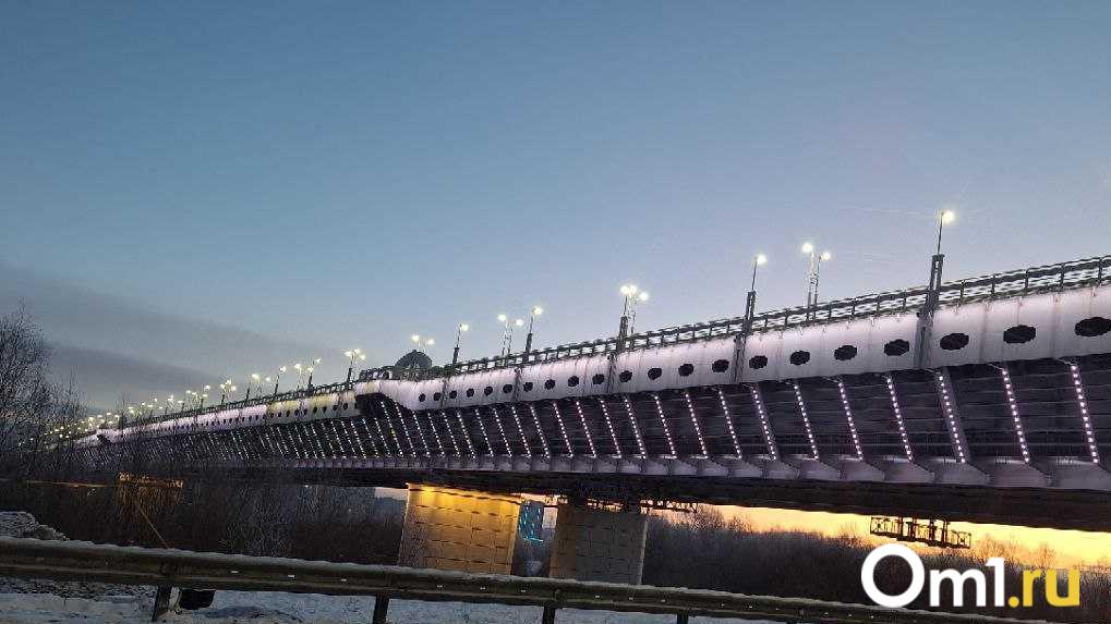 Мост тысячелетия: двадцать лет назад в Омске открылся Метромост. Что об этом писали газеты