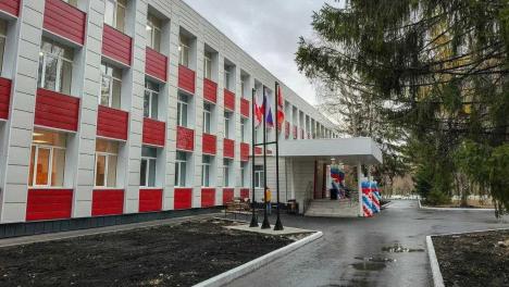 В Омске после капитального ремонта открылся лицей на 530 учеников