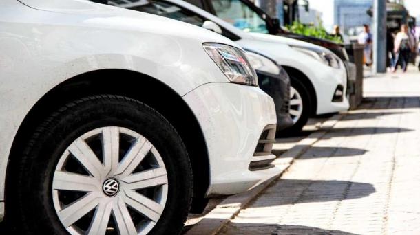 Новосибирские депутаты повысили транспортный налог на 10,9 % с 2026 года