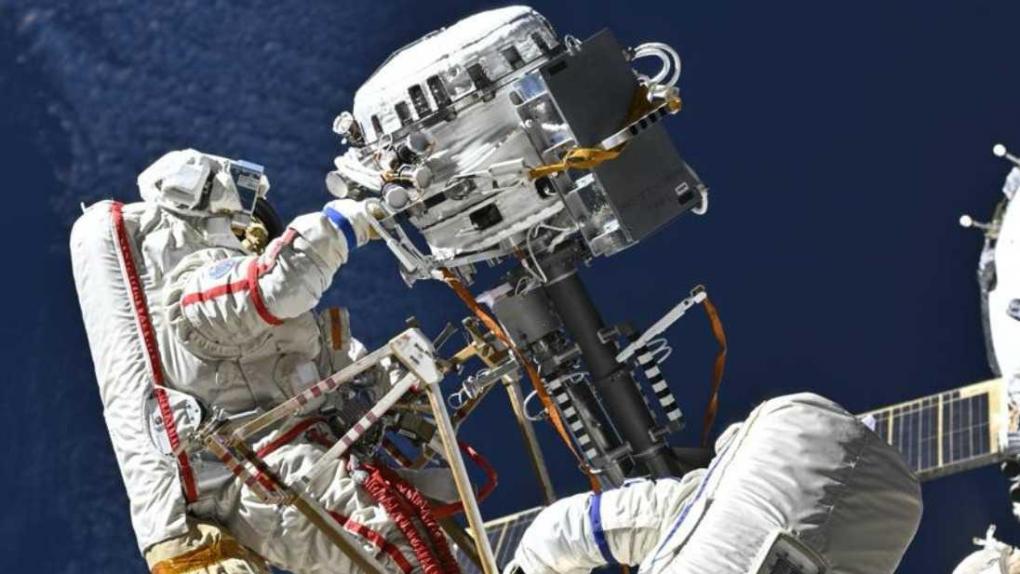 Новосибирская фабрика на МКС начала выращивать полупроводники в космосе