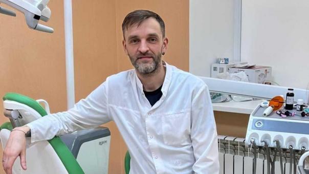 Новосибирский стоматолог вернулся из очередной поездки в зону СВО