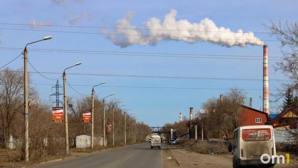 В двух округах Омска зафиксированы превышения ПДК загрязняющих веществ в воздухе