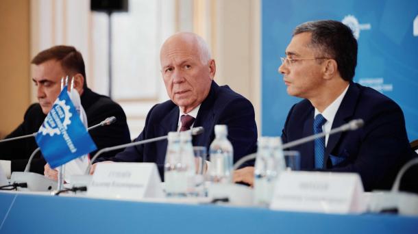 НОВИКОМ поддерживает промышленность и развивает инженерные кадры страны