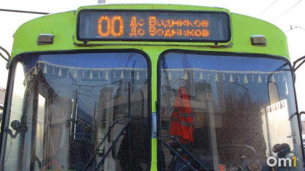 В дептрансе рассказали, сколько водителей не хватает Омску