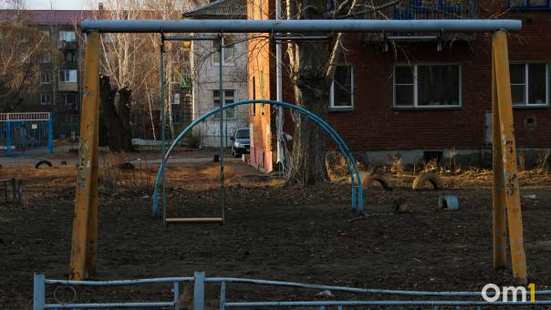 В нападении на 11-летнюю девочку в Омске подозревают подростка