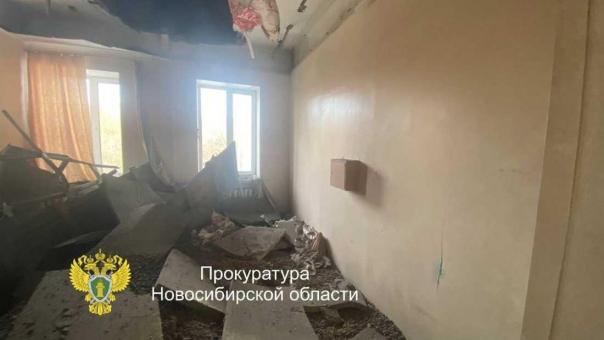 В Новосибирске отремонтируют хирургическое отделение детской больницы после обрушения потолка