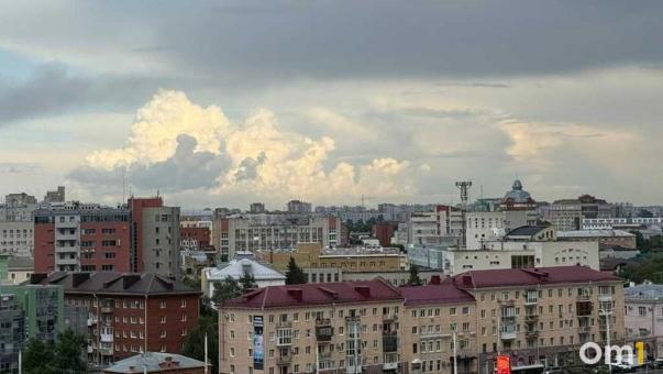 Смог и неприятный запах: в Омске вновь зафиксировали превышение ПДК вредных веществ
