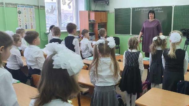 В Новосибирской области создали комиссию по защите чести педагогов