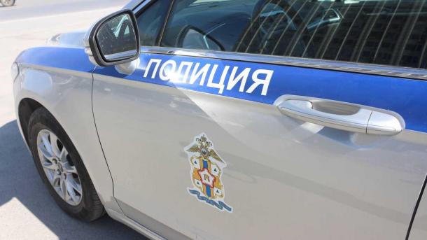 В Новосибирске избили мужчину у ресторана: ушиб мозга, охрана не вмешалась