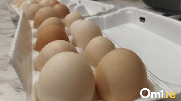 Омичам рассказали, почему в регионе подорожали яйца
