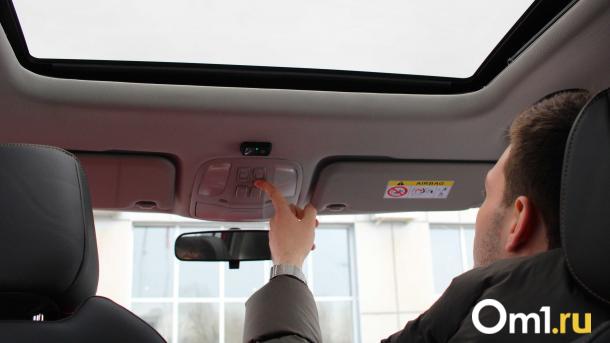 Омич получит компенсацию в 2,3 миллиона рублей за машину, издающую странные звуки