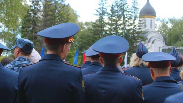 Новосибирские военнослужащие получили награды за успехи в зоне СВО