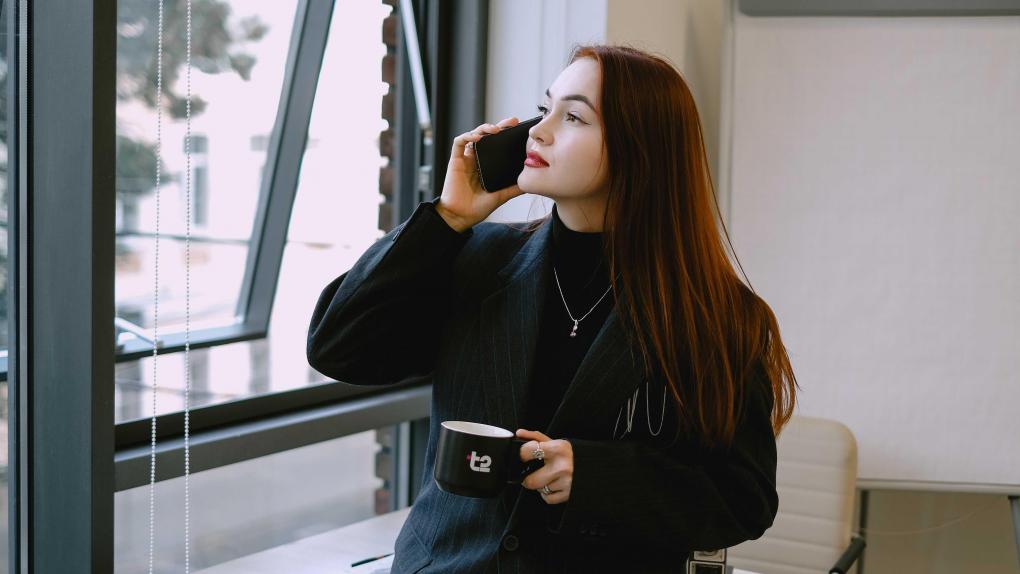 Т2 внедрила голосового ассистента бесплатно всем омским клиентам для защиты от спама и фрода