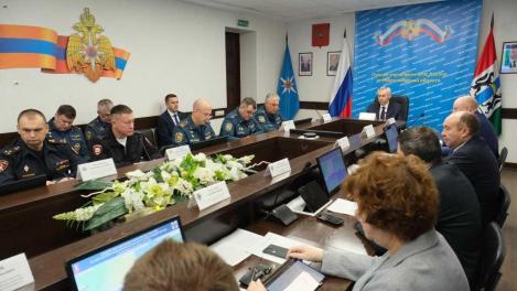 Губернатор поставил задачи по обеспечению безопасности жителей региона на водных объектах в осенне-зимний период