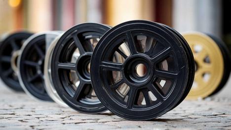 Кончаловский снял фильм о войне по сценариям 16 школьников