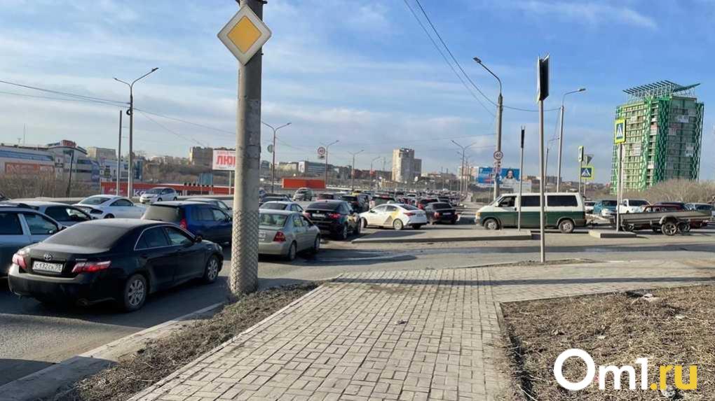 Контракт на 74 миллиона: в Омске выбрали подрядчика, который установит камеры на Фрунзенском мосту