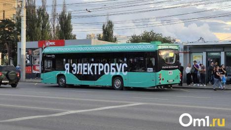 Омичам рассказали, куда пропал тестовый электробус