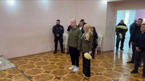 Дочь бывшего сенатора от Омской области вышла замуж за певца SHAMAN