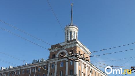 Мясник в «Доме со шпилем». Как омич устроил резню в самом центре города