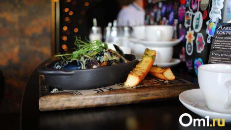 В центре Омска закрывается заведение с гавайской кухней