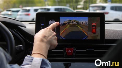 В Омске собрали больше штрафов за парковку, чем выписали