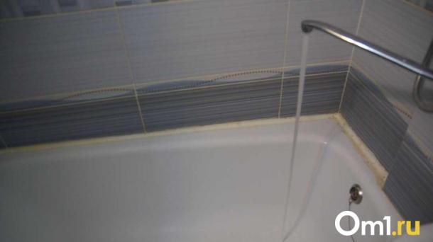 Спасли из ванной: новосибирские службы дважды выезжали на нестандартные вызовы