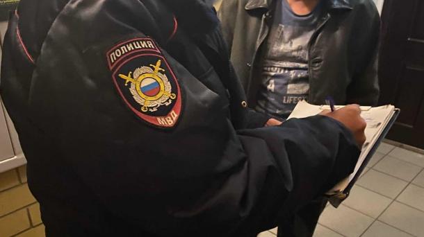 В Сибири водитель Nissan сбил двух детей на «зебре»