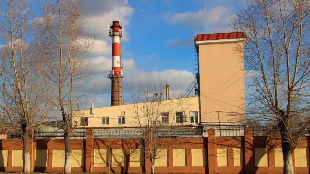 Двое подростков провалились в трубу на заброшенном заводе в Белово