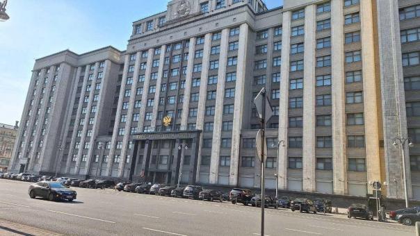 «Я бы ещё запретил энергетики»: глава новосибирского Союза отцов прокомментировал полный запрет вейпов в России