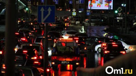 Девять баллов из десяти: Новосибирск застрял в утренних пробках