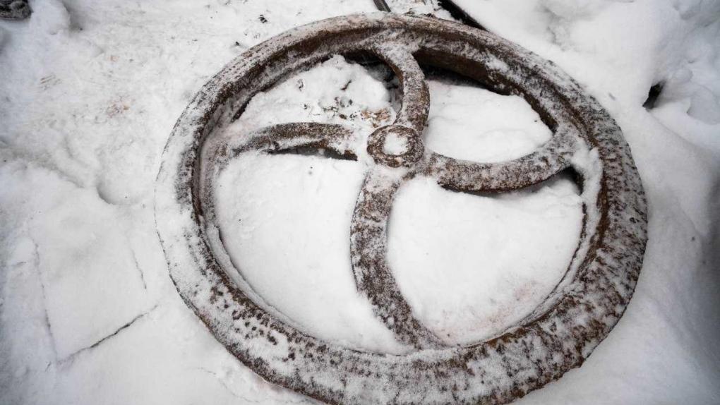 Историческая находка на ТЭЦ-2: новосибирские энергетики обнаружили артефакт 1930-х годов