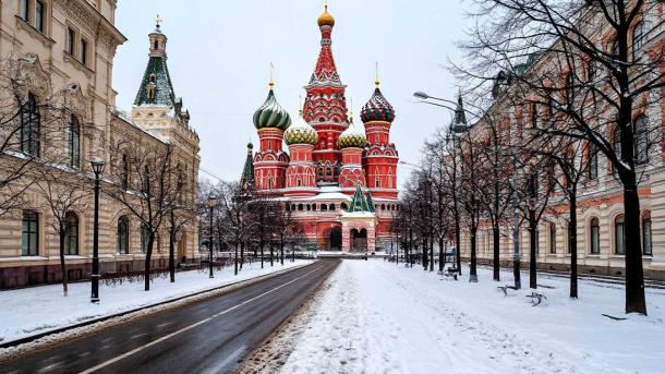 Первый снег в Москве: 2 см в воскресенье, растает к понедельнику