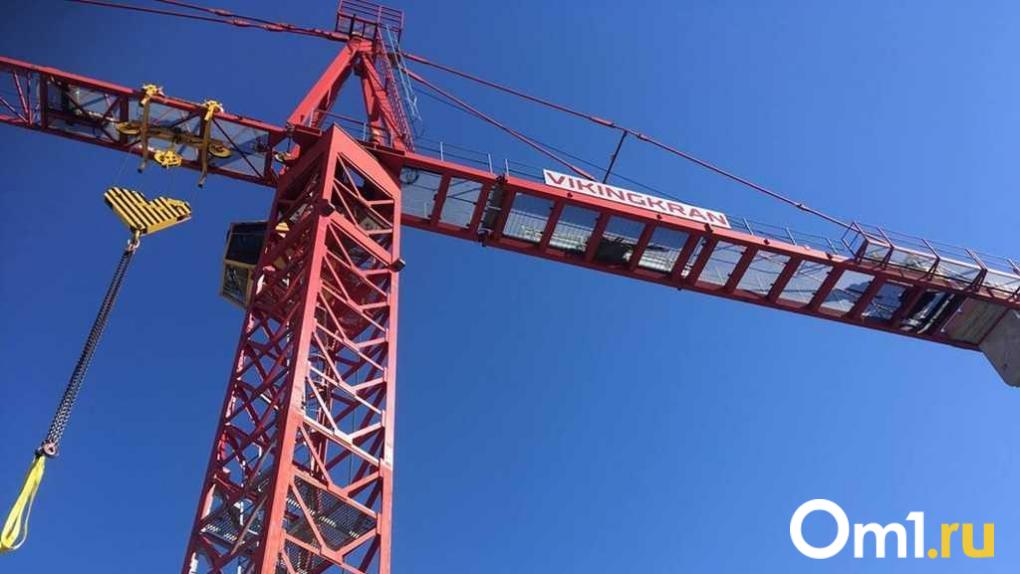 В Омске сдаётся в аренду участок под склад: где он находится?