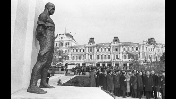 Вы никогда не догадаетесь, где это было снято в Омске: непростой тест по архивным фотографиям
