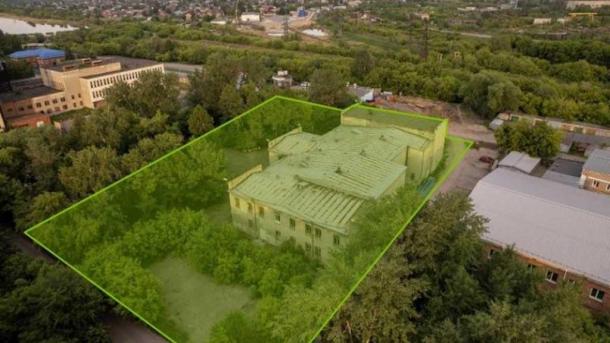 В Омске за 35 миллионов продают здание бывшего Дома культуры