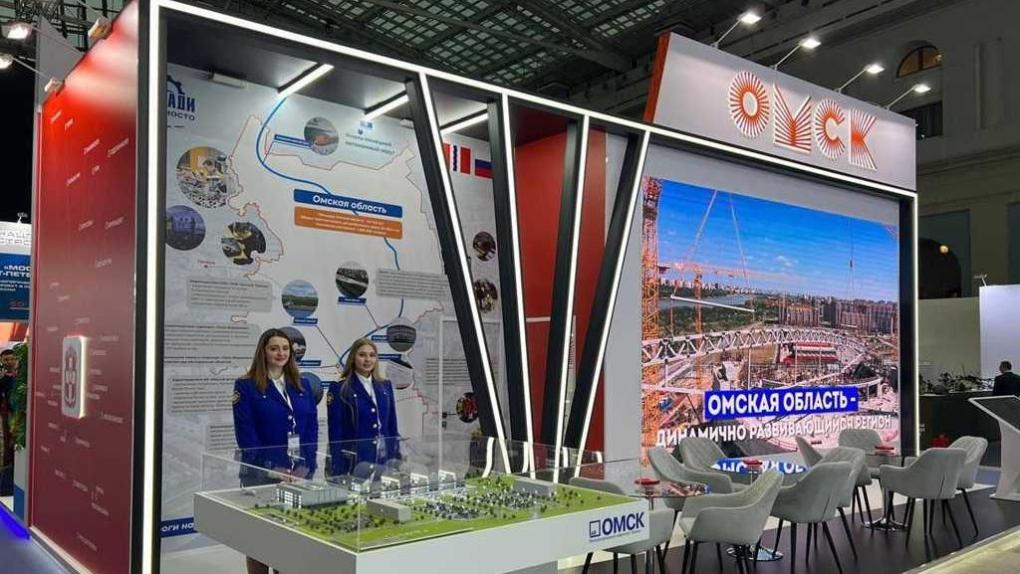 Губернатор Хоценко рассказал об участии омской делегации в «Транспортной неделе-2025»