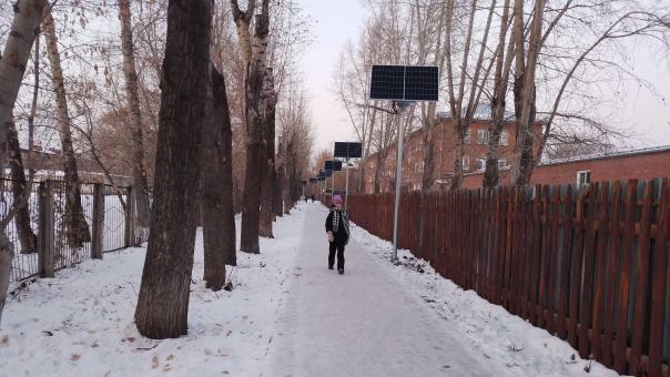 В Новосибирске продолжают делать школьные маршруты безопаснее