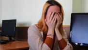 «Человек сталкивается с бесконечным потоком данных»: у жителей Сибири выявили хроническую усталость и раздражительность