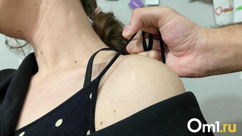 Омичку, которая заявила, что её изнасиловал знакомый, оштрафовали на 100 тысяч