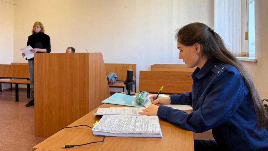 Омичка, которая избивала сына за отказ от капусты, получила 4 года