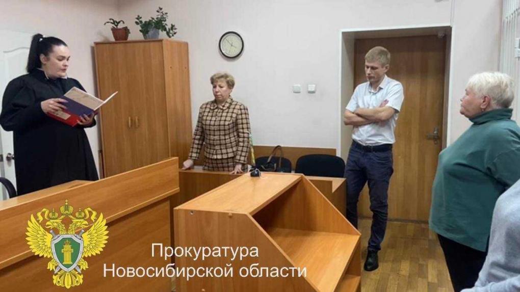 В Новосибирске осуждена водитель троллейбуса, по вине которой погибла беременная девушка