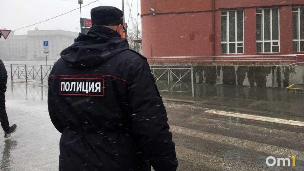 Возможных участников стрельбы в новосибирском «Небаре» ищет полиция