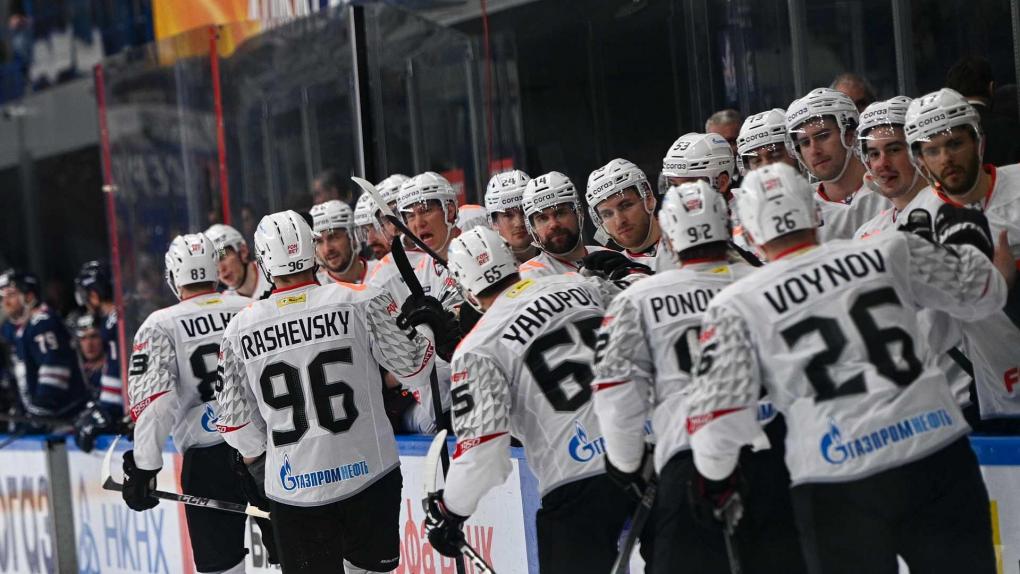 КХЛ: «Металлург» — «Авангард» 27 ноября: где смотреть матч?