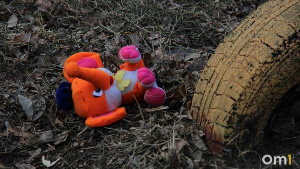 В Омске арестовали мужчину за избиение 3-летней девочки