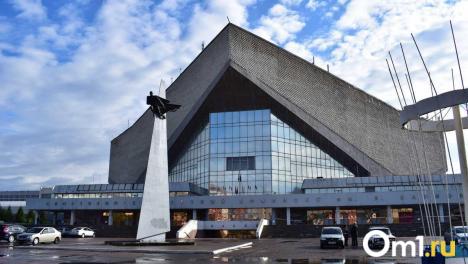 Ярмарка, каток и видеоэкран: омичам показали, как будет выглядеть территория у СКК им. Блинова этой зимой