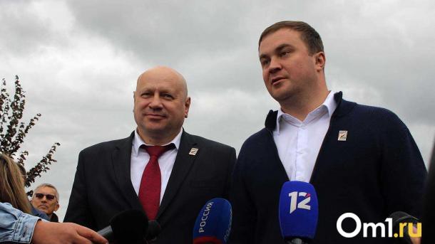 Губернатор Виталий Хоценко и мэр Сергей Шелест поздравили омских мам