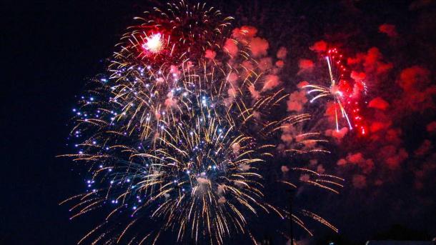 Праздничного салюта в новогоднюю ночь-2026 в Новосибирске не будет