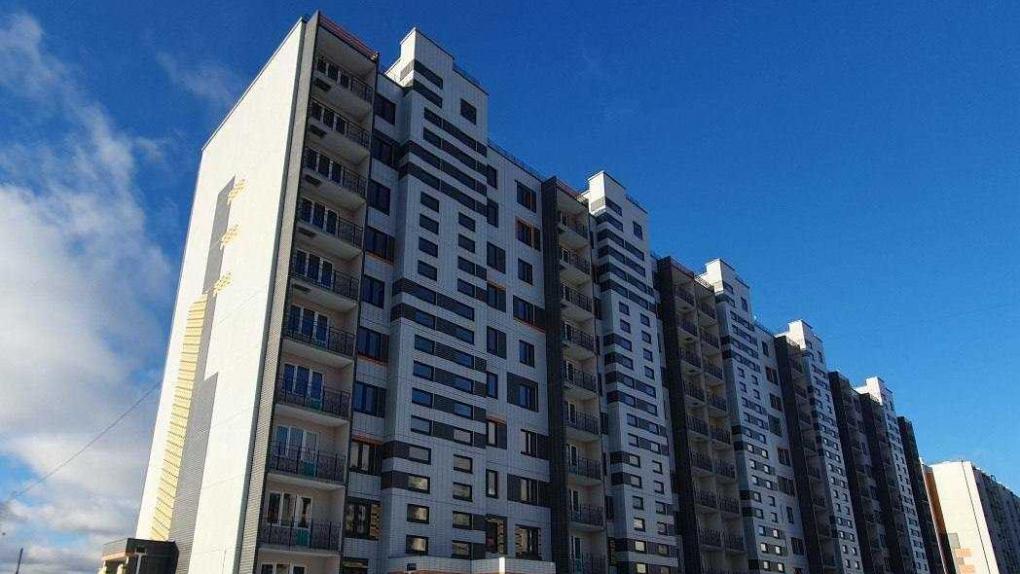 В Омске построили одиннадцатиэтажку