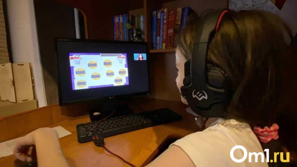 Как гаджеты влияют на здоровье детей: советы офтальмолога